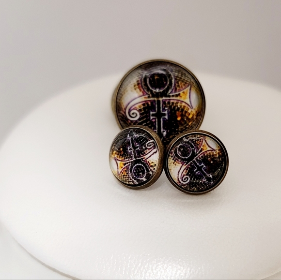 Prince Love Sign Jewelry Set - Picture 2 of 7